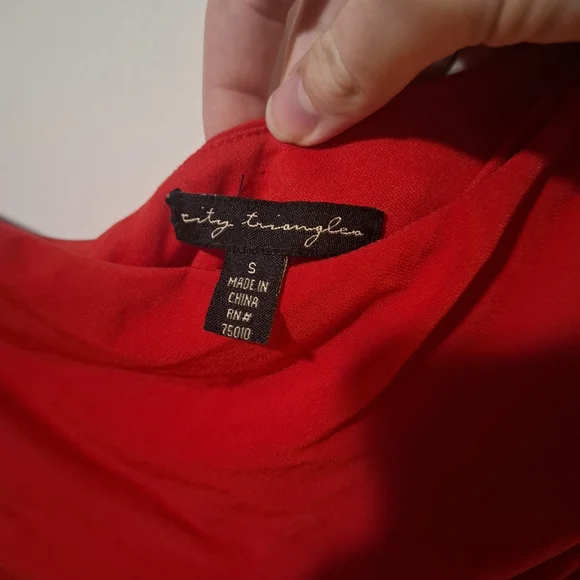 1006 Ruched One-Sleeve Mini Dress - Picture 5 of 5